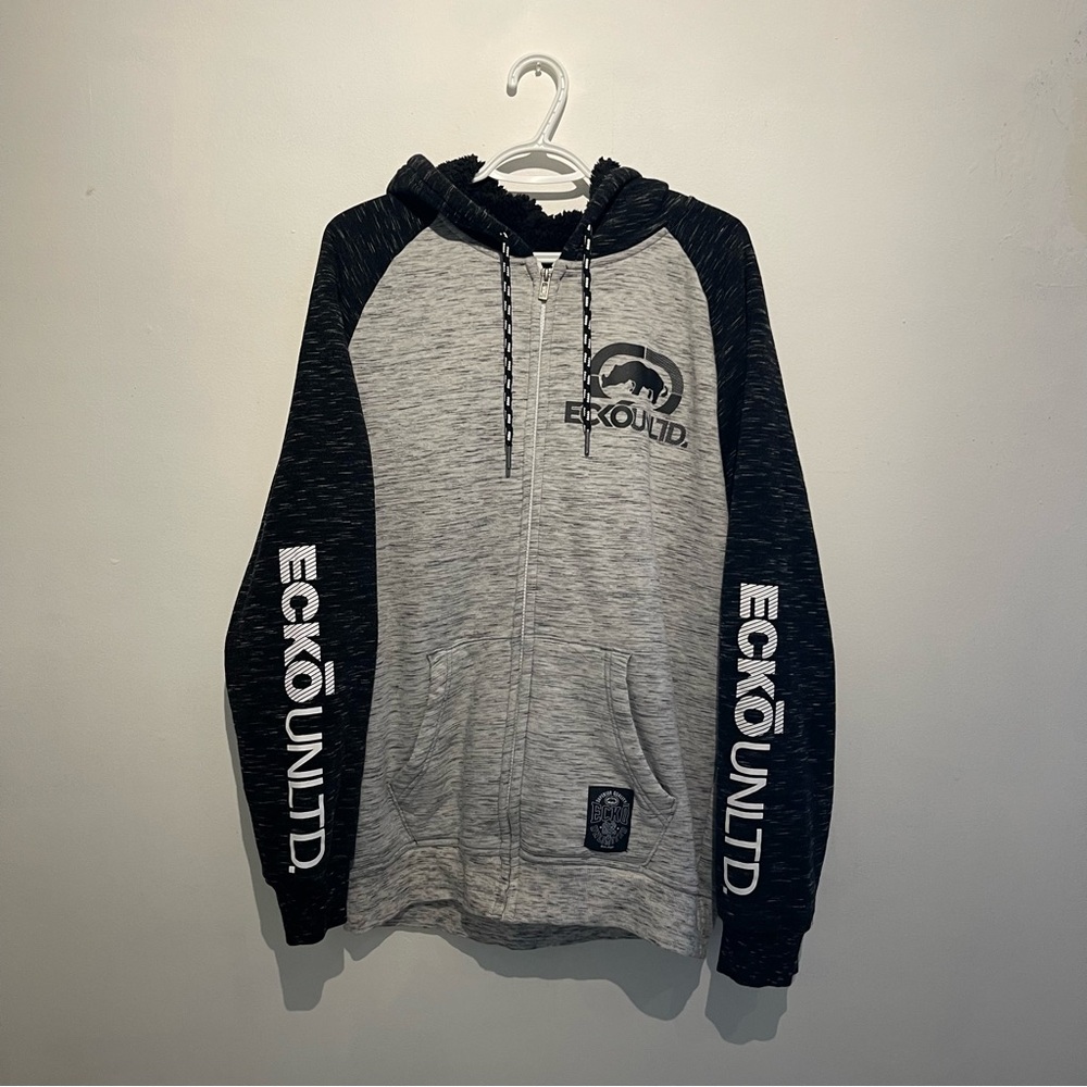 Ecko Unlimited Men's Black and Gray Zip-Up Sweater
